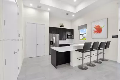 20610 NE 5th Pl, Miami, FL 33179 - Photo 29