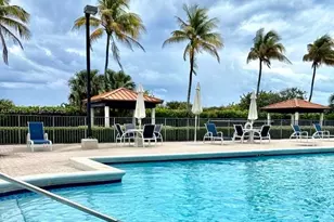 2625 Collins Ave, Miami Beach, FL 33140 - Photo 7