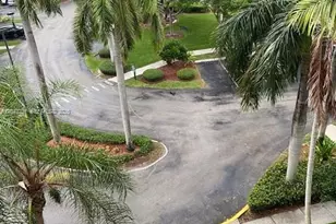 10720 NW 66th St, Doral, FL 33178 - Photo 29