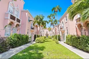 760 Meridian Ave, Miami Beach, FL 33139 - Photo 1