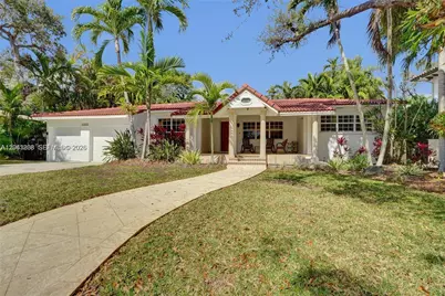 1247 NE 101st St, Miami Shores, FL 33138 - Photo 7