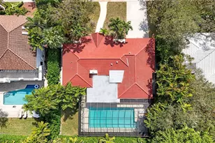 1247 NE 101st St, Miami Shores, FL 33138 - Photo 1