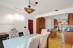 1247 NE 101st St, Miami Shores, FL 33138 - Photo 17
