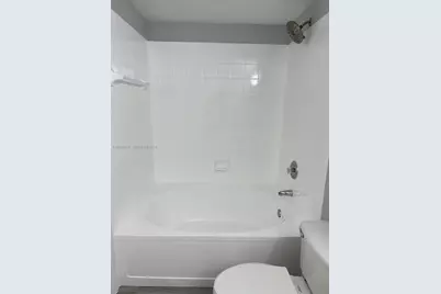 100 SW 117th Ter #2207, Pembroke Pines, FL 33025 - Photo 9