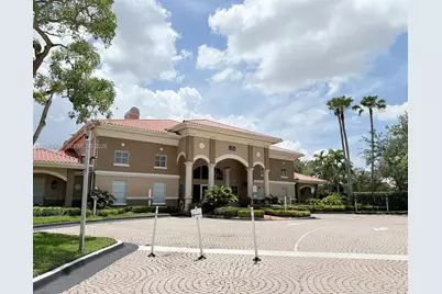 100 SW 117th Ter #2207, Pembroke Pines, FL 33025 - Photo 17