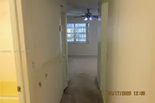 1230 NE 139th St, North Miami, FL 33161 - Photo 9