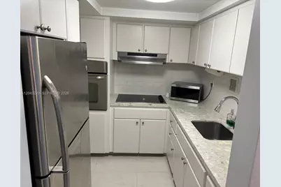 1200 West Ave #720, Miami Beach, FL 33139 - Photo 9