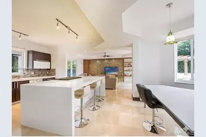 8164 SW 171st St, Palmetto Bay, FL 33157 - Photo 5