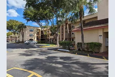 3400 Foxcroft Rd #215, Miramar, FL 33025 - Photo 27