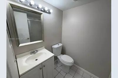 3400 Foxcroft Rd #215, Miramar, FL 33025 - Photo 21