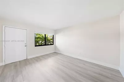 1310 W 29th St #40, Hialeah, FL 33012 - Photo 1