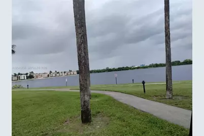 15509 N Miami Lakeway N #102, Miami Lakes, FL 33014 - Photo 5