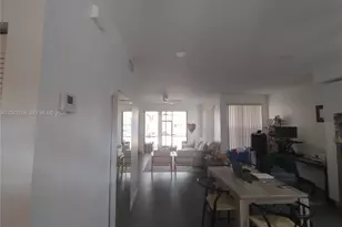 15509 N Miami Lakeway N, Miami Lakes, FL 33014 - Photo 17