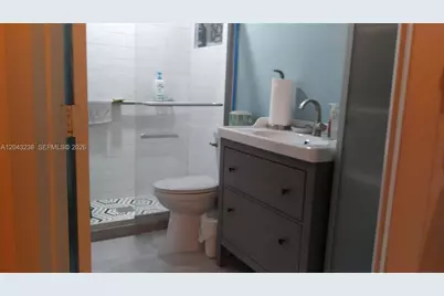 15509 N Miami Lakeway N #102, Miami Lakes, FL 33014 - Photo 25