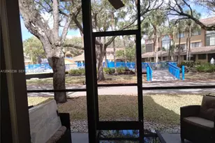 15509 N Miami Lakeway N, Miami Lakes, FL 33014 - Photo 3