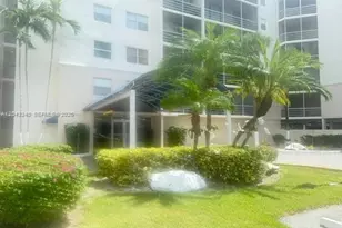 2821 N Miami Beach Blvd, North Miami Beach, FL 33160 - Photo 1