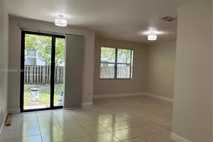 9762 NW 8th Terrace, Miami, FL 33172 - Photo 5