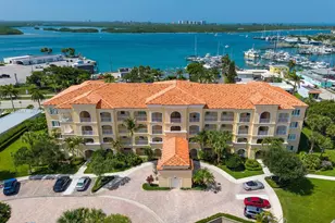 38 E Harbour Isle Dr E, Fort Pierce, FL 34949 - Photo 1