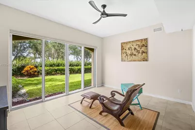 38 E Harbour Isle Dr E #104, Fort Pierce, FL 34949 - Photo 13