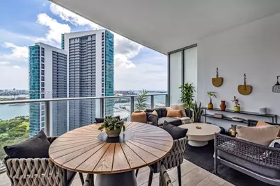 851 NE 1st Ave #3403, Miami, FL 33132 - Photo 27