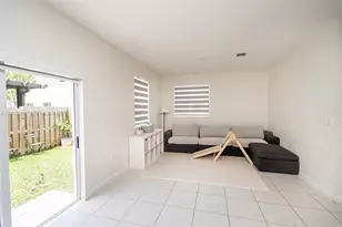 2670 SE 12th St, Homestead, FL 33035 - Photo 21