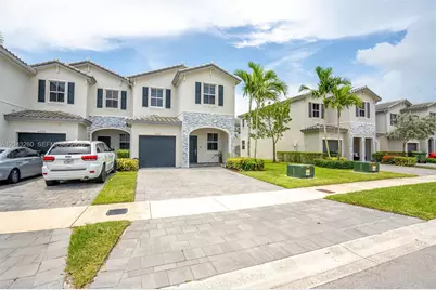 2670 SE 12th St, Homestead, FL 33035 - Photo 5