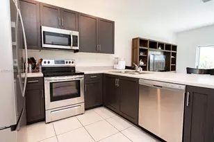 2670 SE 12th St, Homestead, FL 33035 - Photo 17