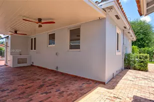500 SW 51st Ct, Miami, FL 33134 - Photo 7
