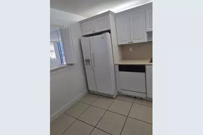 1901 Brickell Ave #B1007, Miami, FL 33129 - Photo 9