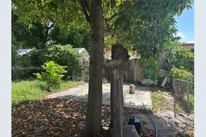 [Address not provided], North Miami, FL 33168 - Photo 23