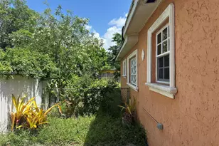 [Address not provided], North Miami, FL 33168 - Photo 9