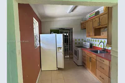 [Address not provided], North Miami, FL 33168 - Photo 11