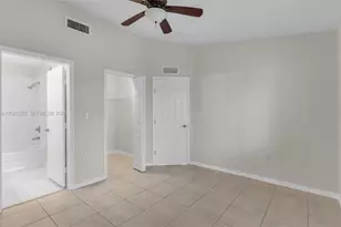 1241 SE 29th St, Homestead, FL 33035 - Photo 11
