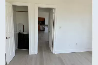 1618 Michigan Ave #38, Miami Beach, FL 33139 - Photo 15