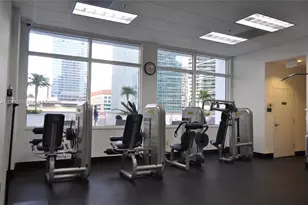 1200 Brickell Bay Dr, Miami, FL 33131 - Photo 17
