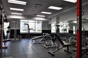 1200 Brickell Bay Dr, Miami, FL 33131 - Photo 15