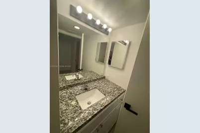4341 W McNab Rd #21, Pompano Beach, FL 33069 - Photo 7