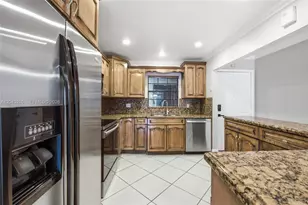 3361 NW 85th Ave, Coral Springs, FL 33065 - Photo 7
