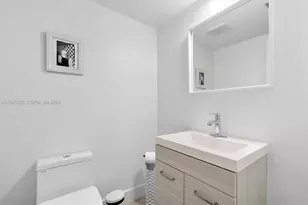 9200 NE 12th Ave, Miami Shores, FL 33138 - Photo 45