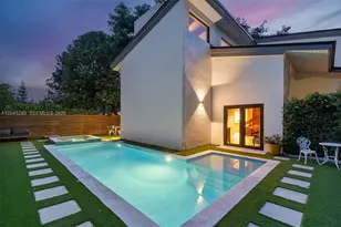 9200 NE 12th Ave, Miami Shores, FL 33138 - Photo 7