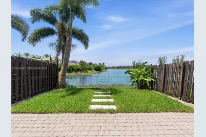 11628 NW 87th Ln #11628, Doral, FL 33178 - Photo 3