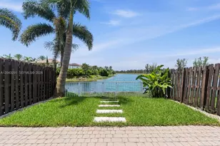 11628 NW 87th Ln, Doral, FL 33178 - Photo 3