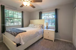 15160 Scotts Pl, Loxahatchee, FL 33470 - Photo 13