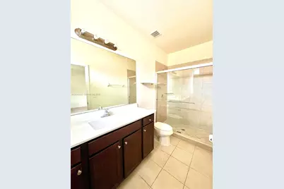 9271 W 33rd Ln #9271, Hialeah, FL 33018 - Photo 13