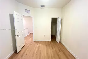 9271 W 33rd Ln, Hialeah, FL 33018 - Photo 15