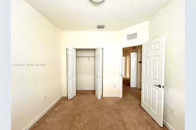 9271 W 33rd Ln #9271, Hialeah, FL 33018 - Photo 17