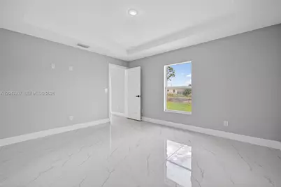 702 Carbon St, Lehigh Acres, FL 33974 - Photo 29