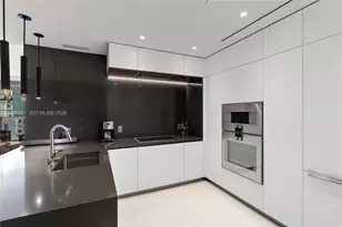 300 Biscayne Blvd Way, Miami, FL 33131 - Photo 15