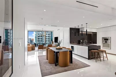 300 Biscayne Boulevard Way #4009W, Miami, FL 33131 - Photo 7