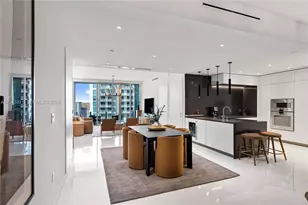 300 Biscayne Blvd Way, Miami, FL 33131 - Photo 7